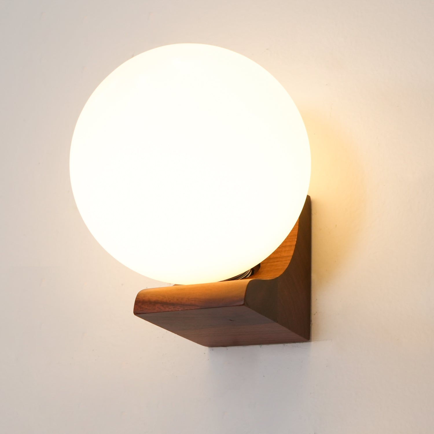 Evelyn Orb Wall Light, Hardwired Wall Sconce, detail 22
