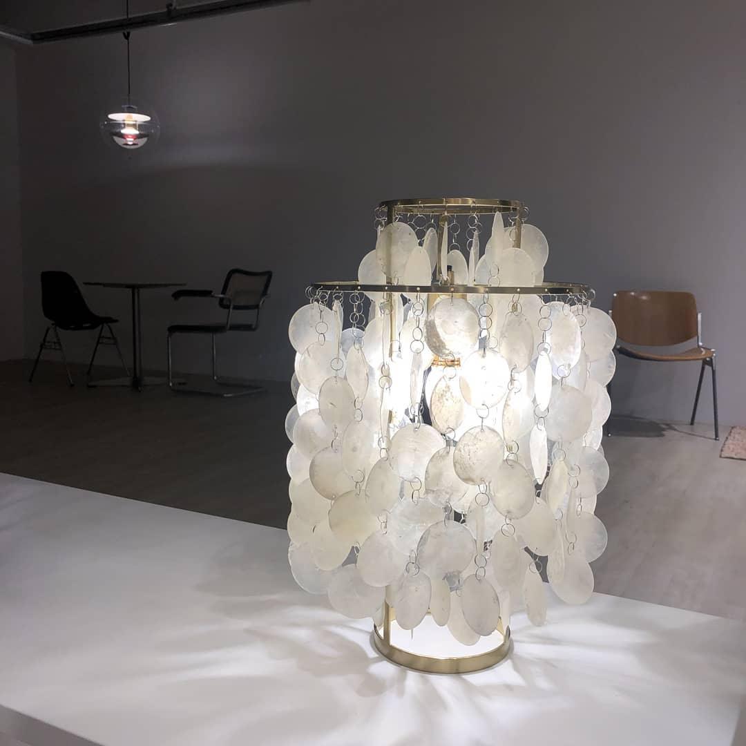 Circular Shell Table Light, Bedside Table Lamp, detail 14