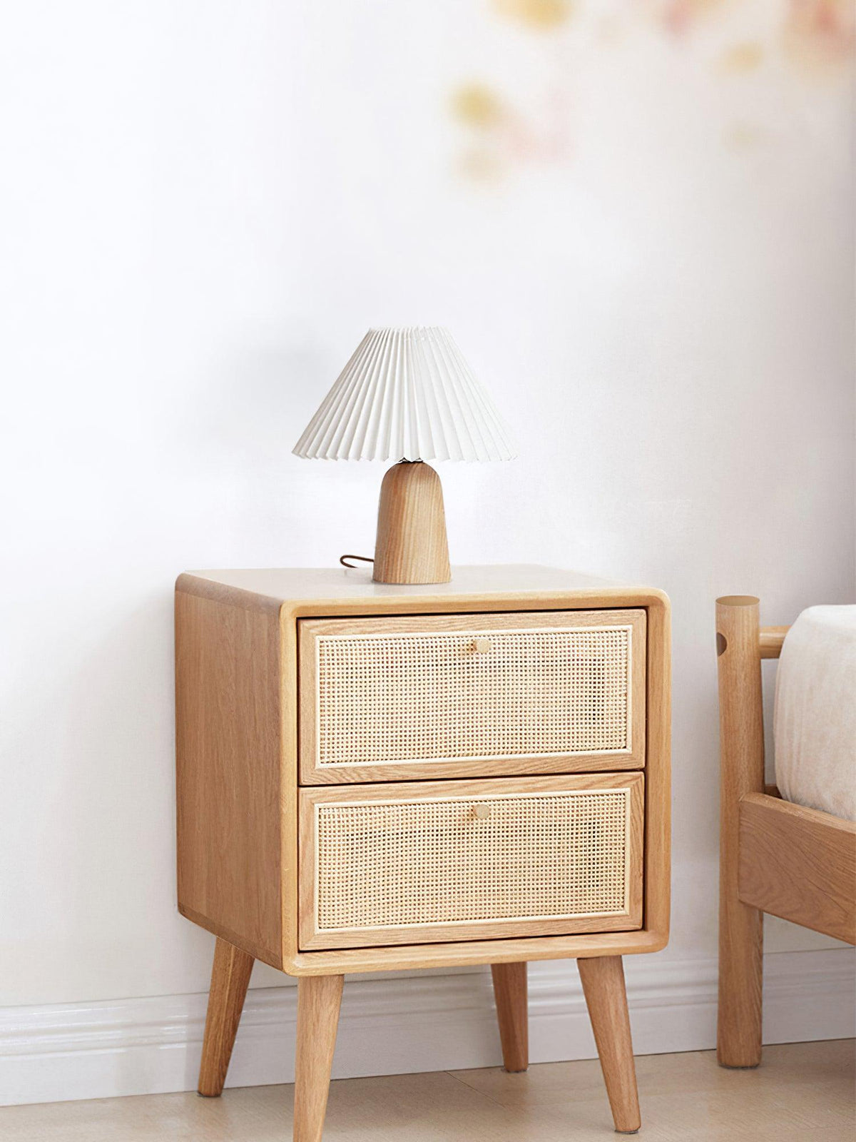 Facet Table Light, Bedside Table Lamp, detail 9