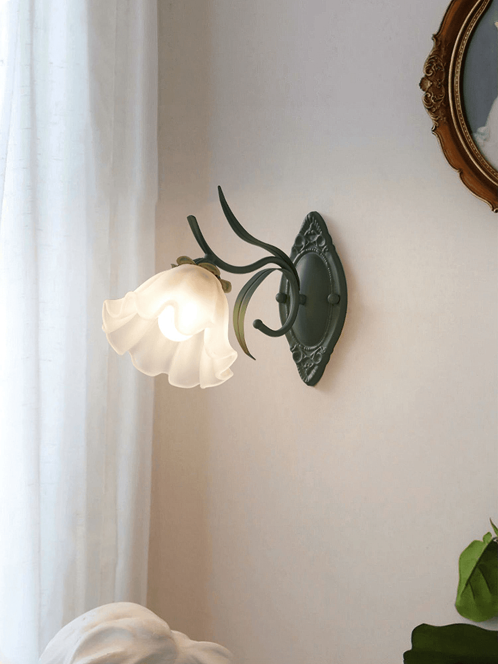 Flared Wall Light, Hardwired Wall Sconce, detail 3