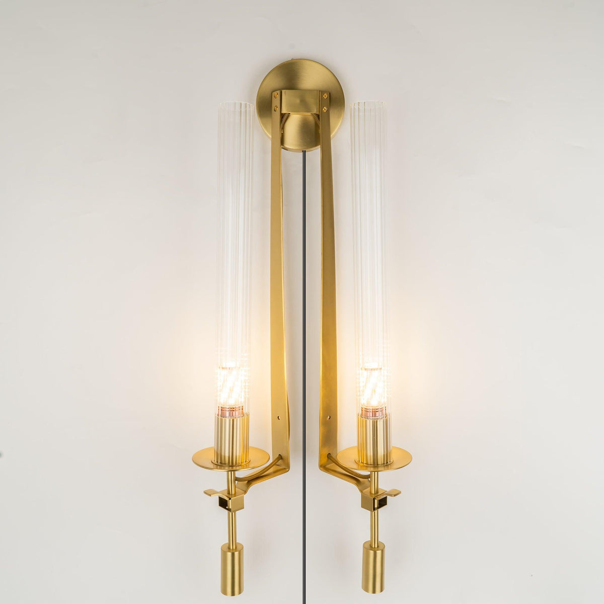 French Classicism Plug-In Wall Light, Plug-In Wall Sconce, detail 5