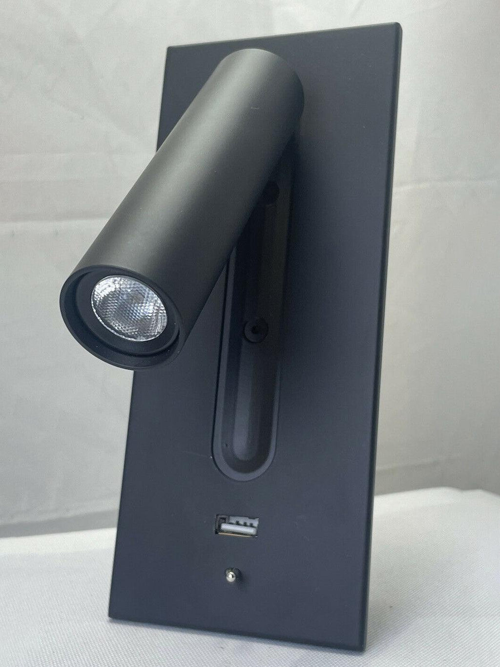 Black Bedside USB Wall Light - ∅ 3″ x H ‪7.2″ Aluminum alloy, Bedroom Wall Sconce, detail 14