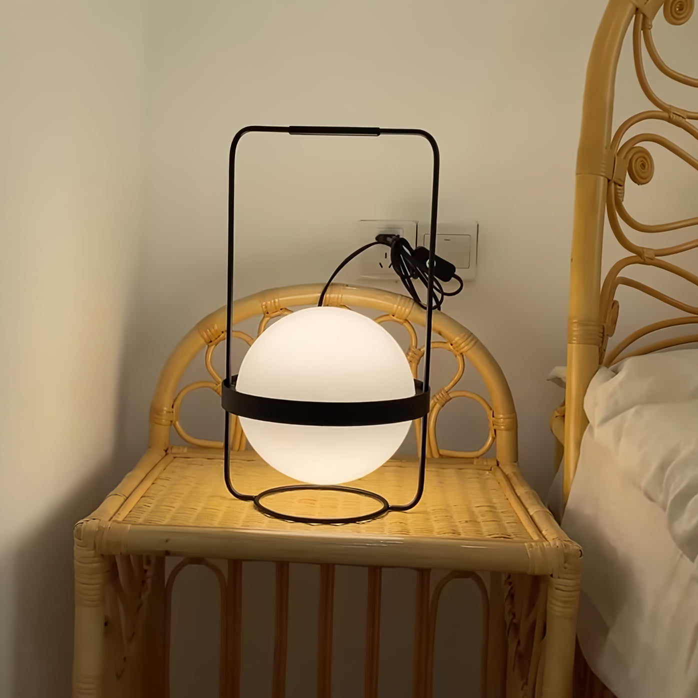 Gardens Table Light, Bedside Table Lamp, detail 2