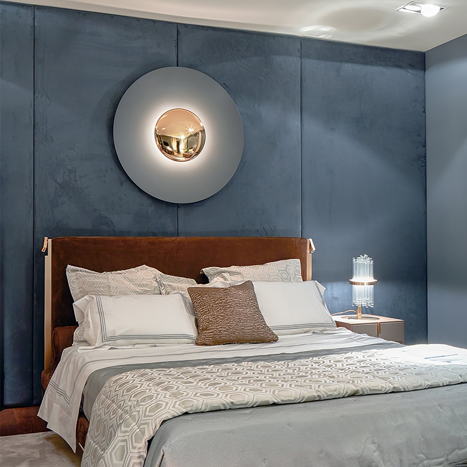 Simplicity Glow Plug-In Wall Light, Plug-In Wall Sconce, detail 9