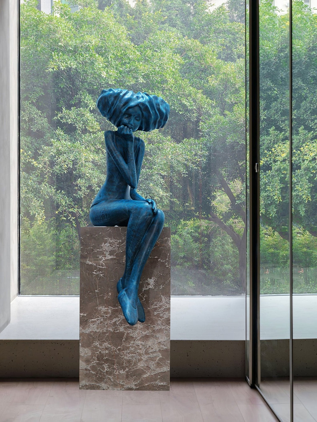 Glass Girl Meditate Sculpture Ornaments, Floor Lamp, detail 3