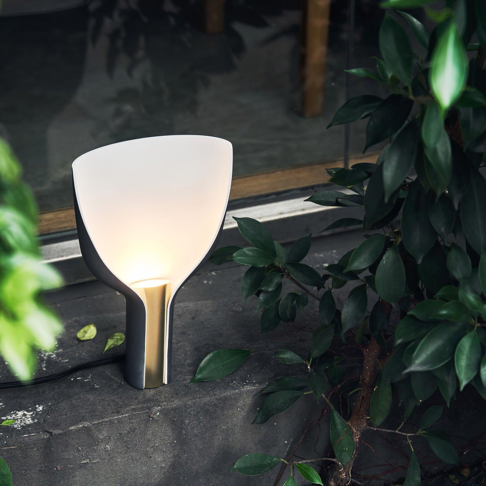 Half-Funnel Table Lamp, Bedside Table Lamp, detail 3