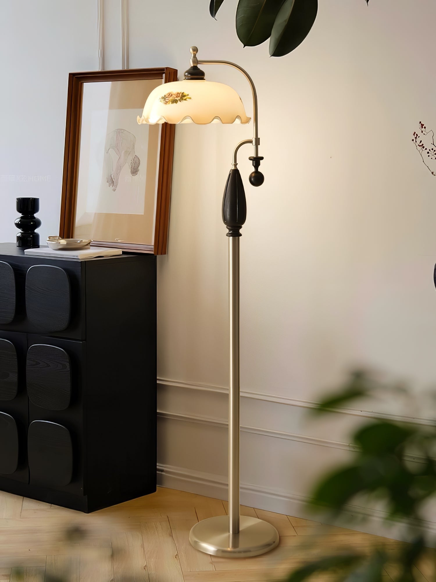Heritage Bloom Floor Light, Floor Lamp, detail 5