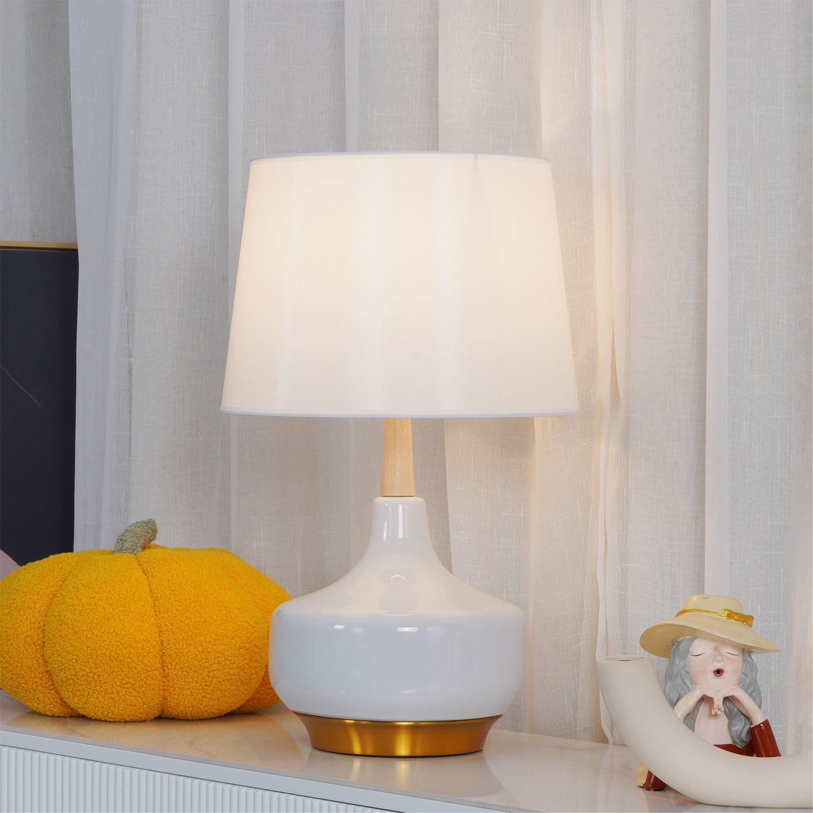 Hilo Table Light, Bedside Table Lamp, detail 2