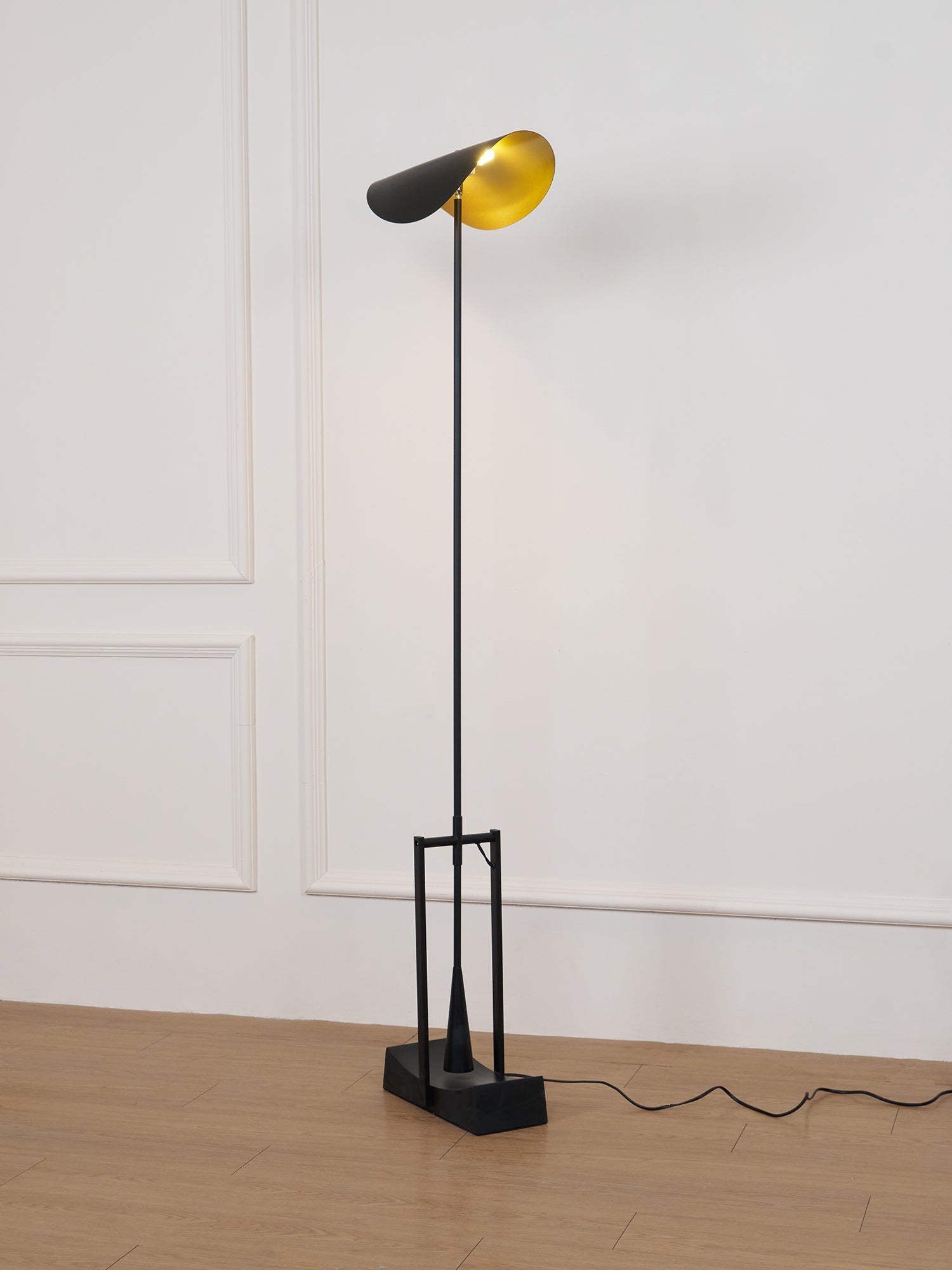 Horizon Floor Light 15.7", Floor Lamp, detail 8