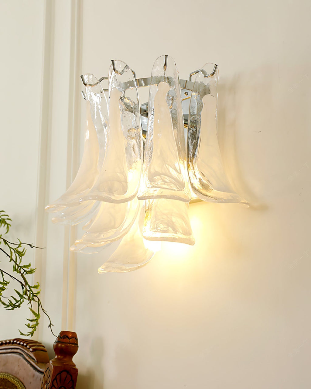 Horseshoe Wall Light, Hardwired Wall Sconce, detail 5