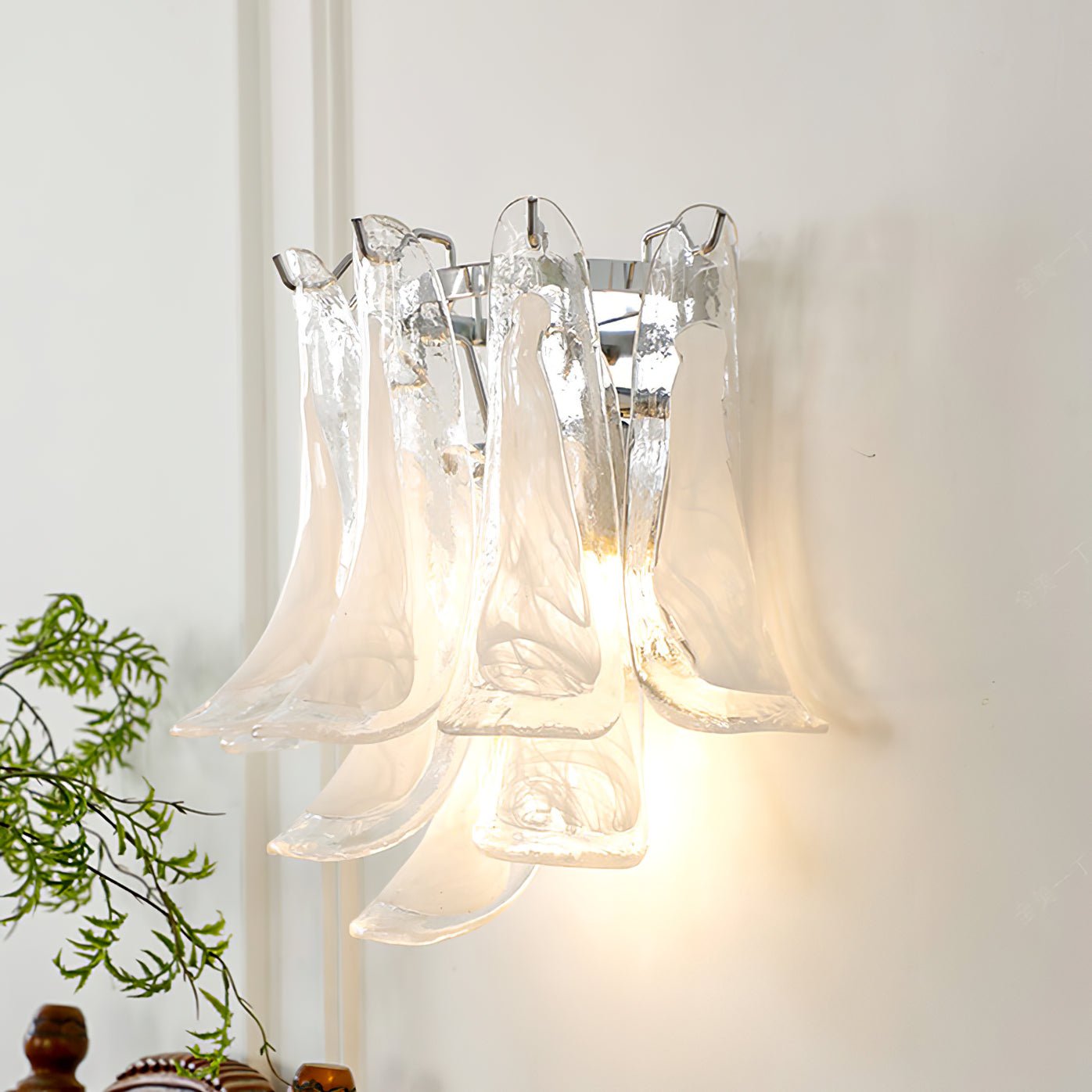 Horseshoe Wall Light, Hardwired Wall Sconce, detail 2