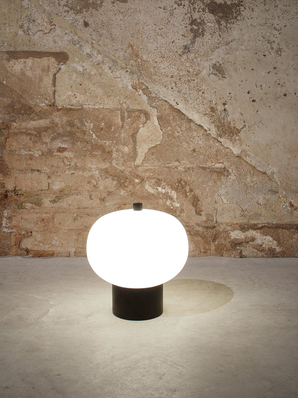 Ilargi Table Light, Bedside Table Lamp, detail 13