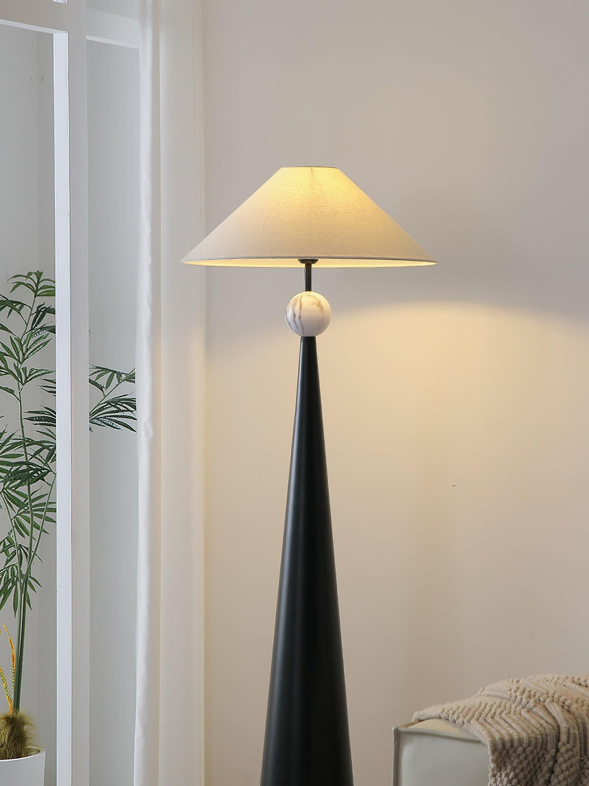 Innes Floor Light 21.7", Floor Lamp, detail 9
