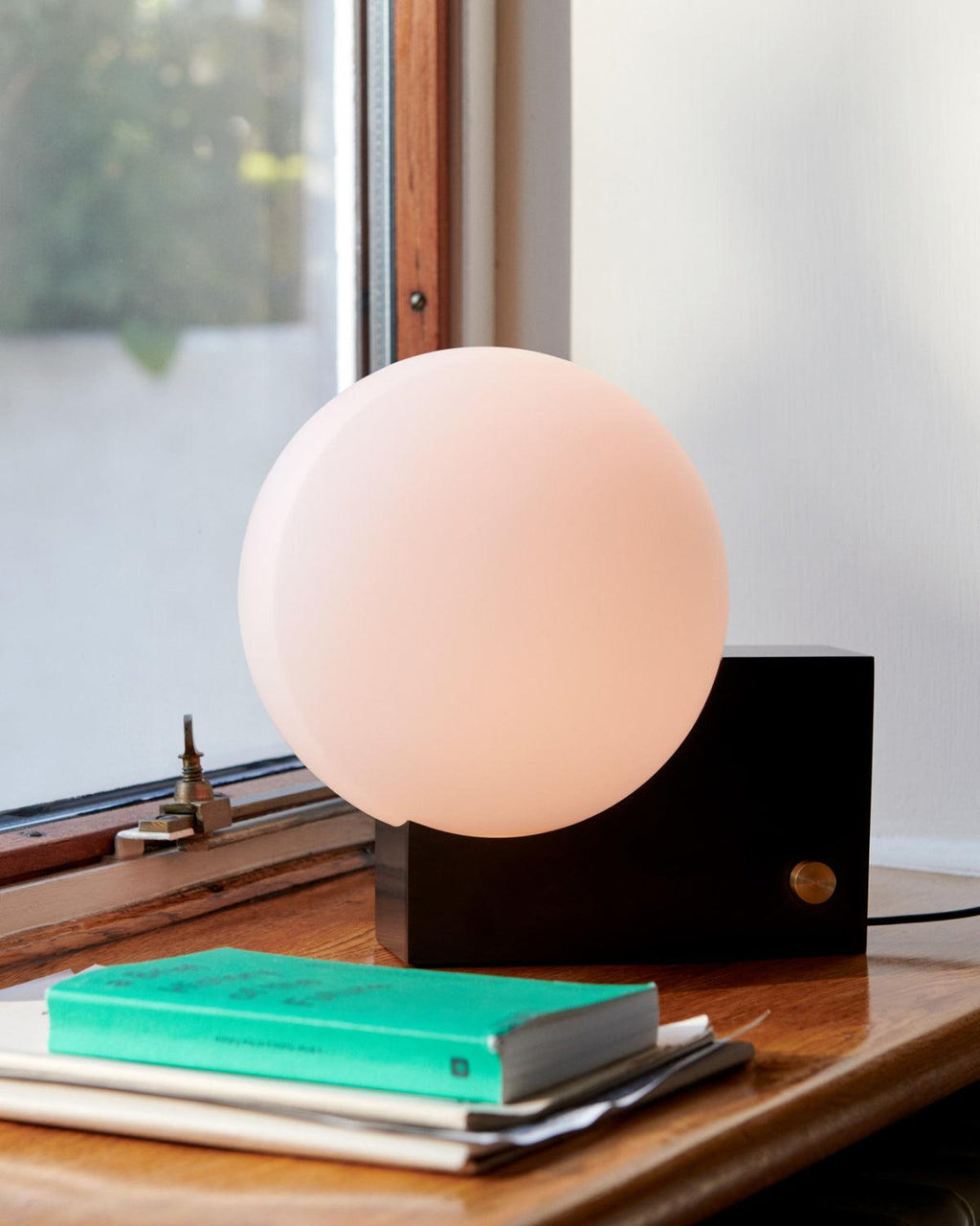 Fusion Table Light, Bedside Table Lamp, detail 21