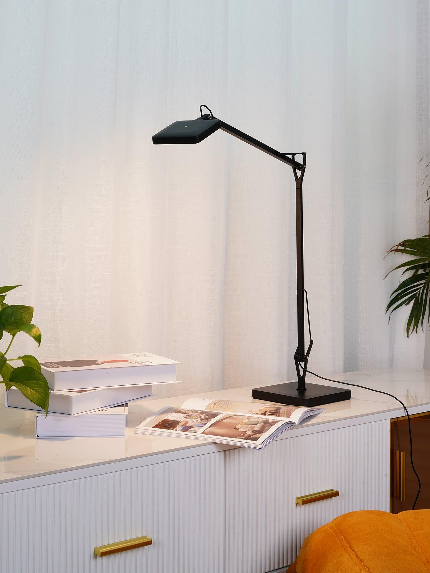 Edge Table Light, Bedside Table Lamp, detail 6