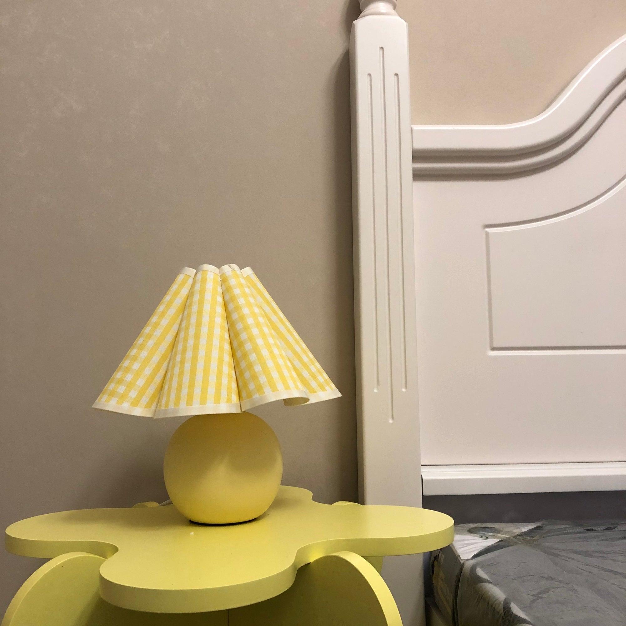 Kicsi Knife Pleat Table Light, Bedside Table Lamp, detail 27