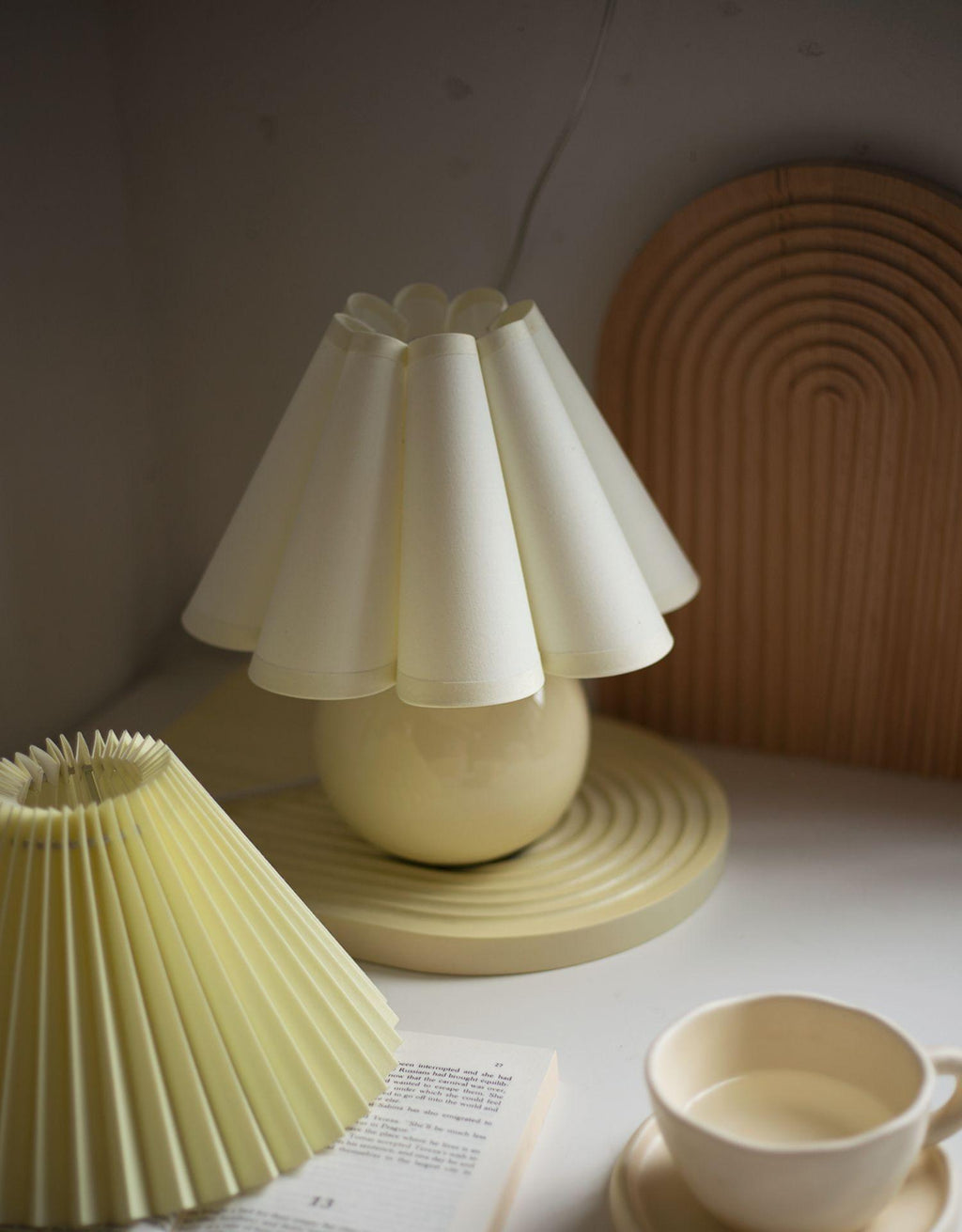 Kicsi Knife Pleat Table Light, Bedside Table Lamp, detail 31
