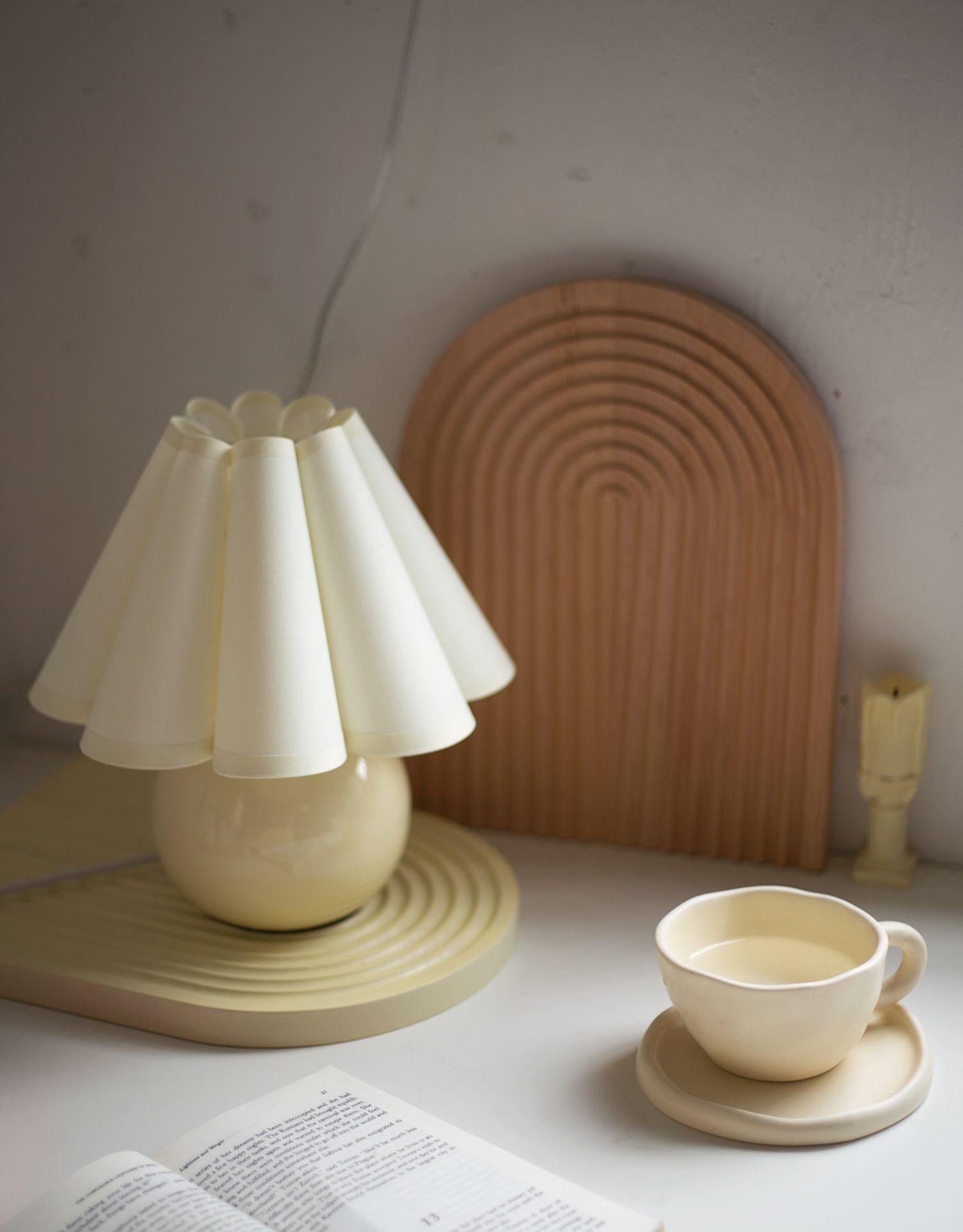 Kicsi Knife Pleat Table Light, Bedside Table Lamp, detail 32