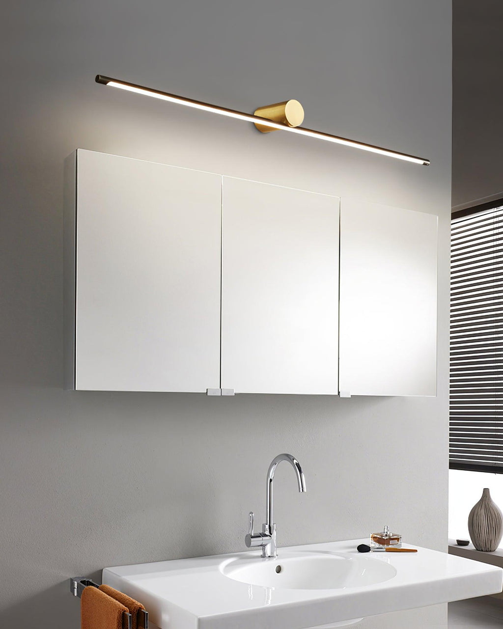 Koge Sleek Design Black LED Wall Light, Bathroom Wall Sconce, detail 15