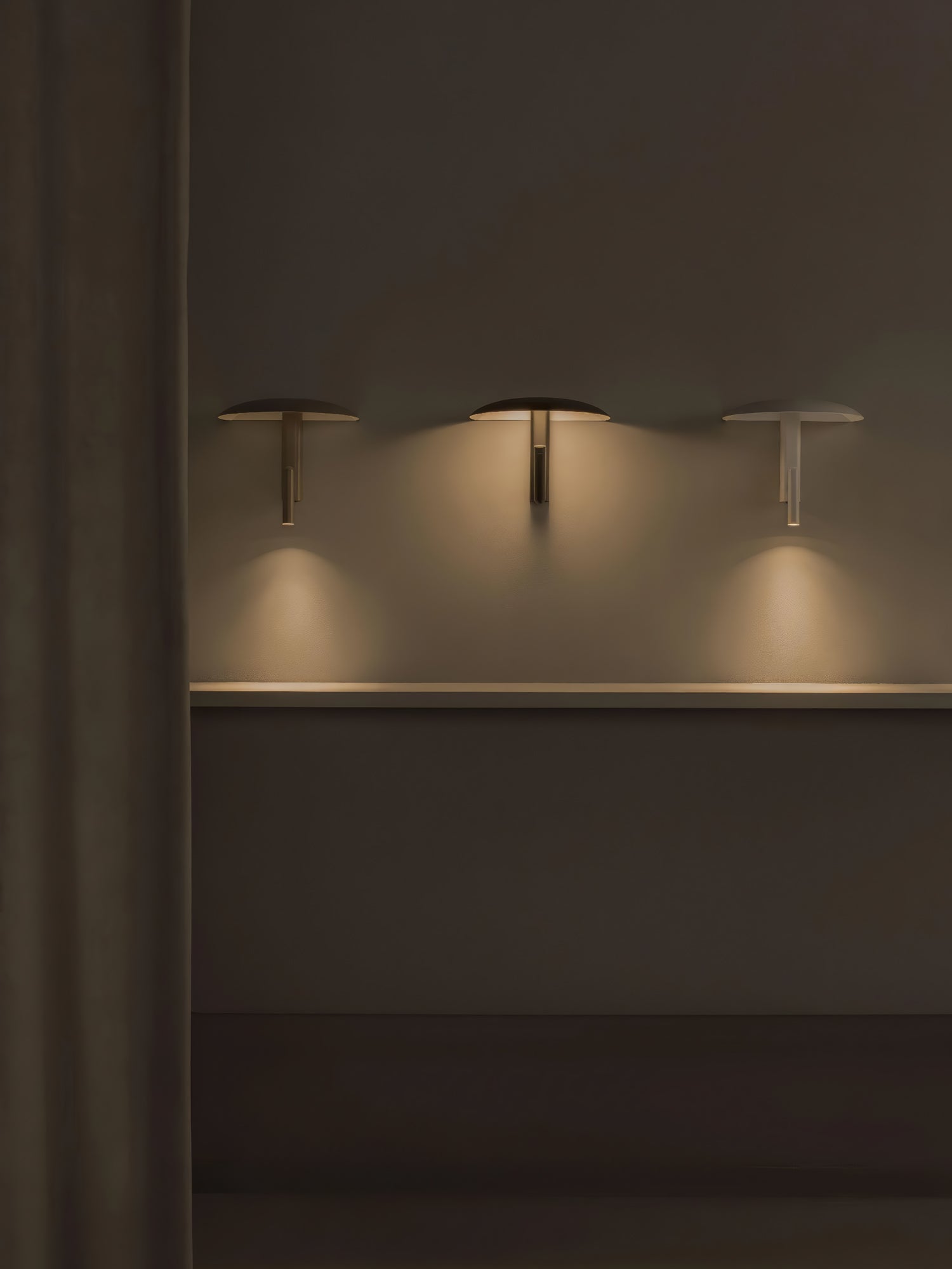 Hat Brim Pivot Arm Wall Light - W 30cm x H 27cm Metal, Plug-In Wall Sconce, detail 9
