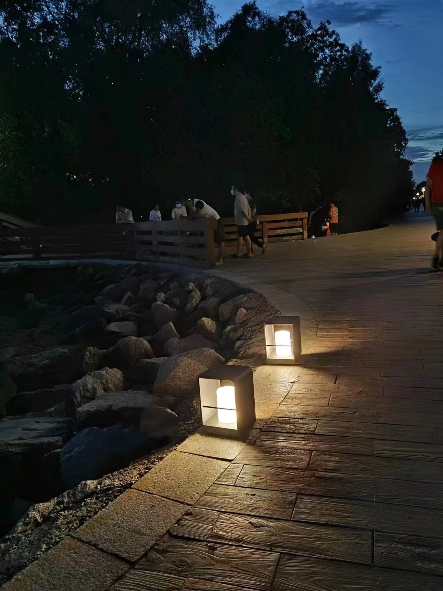 Lantern Garden Solar Exterior Light - Dia 20 cm x H 45cm Stainless Steel, Outdoor Wall Light, detail 9