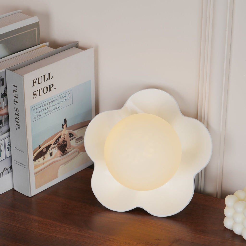 La fleur Wall Light - Φ 7.9 x H 6.7 Resin, Hardwired Wall Sconce, detail 8