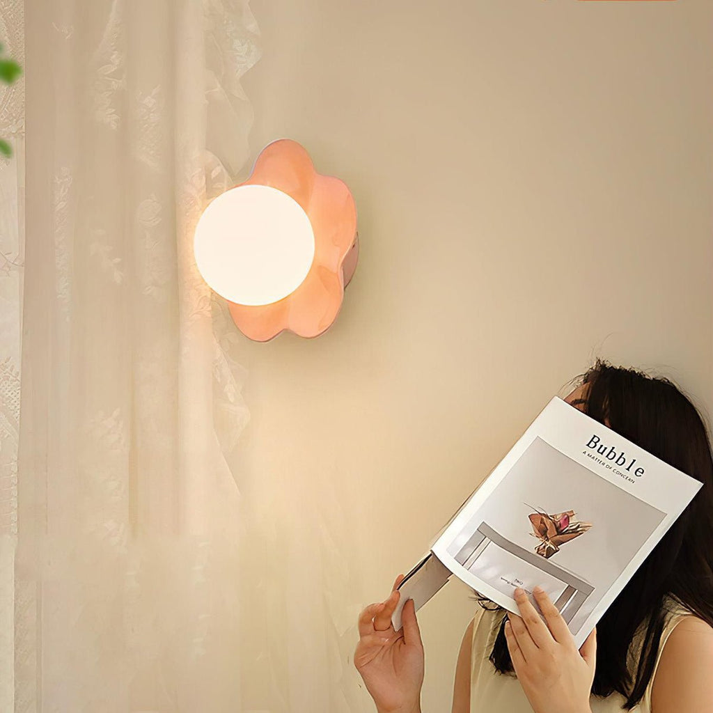 La fleur Wall Light - Dia 20cm x H 17cm Resin, Hardwired Wall Sconce, detail 7