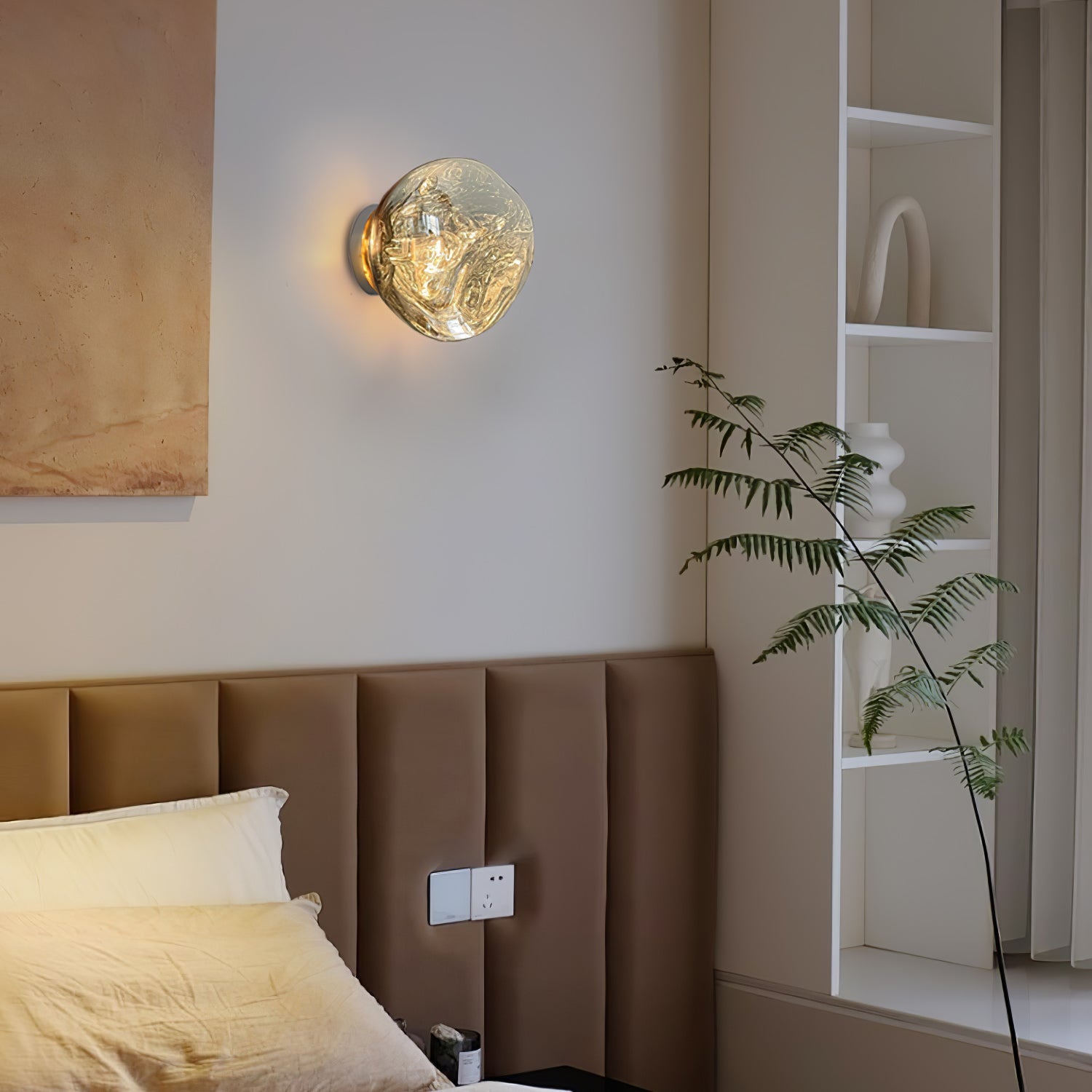 Lava Plug-In Wall Light, Plug-In Wall Sconce, detail 5