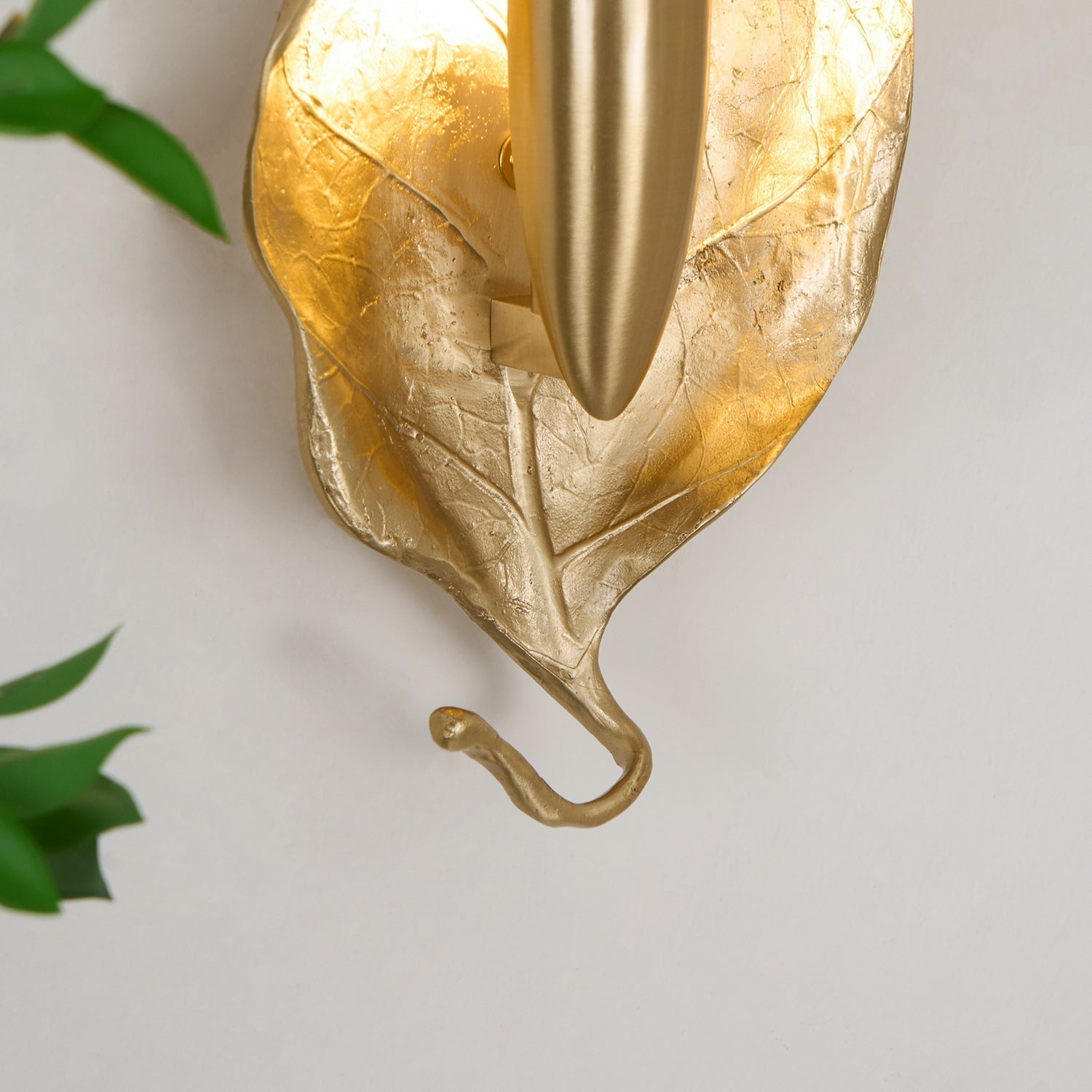 Leaf Brass Wall Light, Hardwired Wall Sconce, detail 32