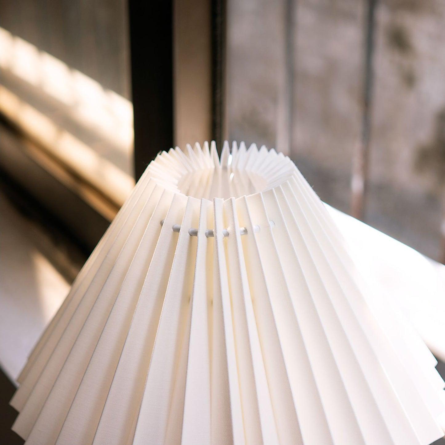 Leo Table Light, Bedside Table Lamp, detail 47