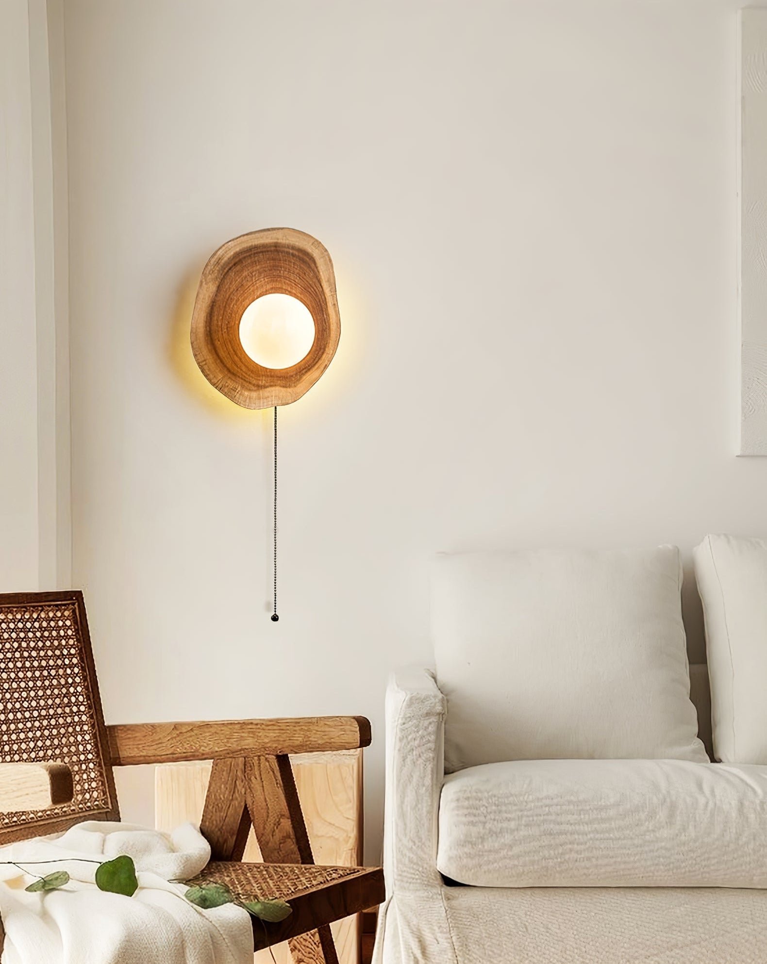 Ligna Wall Light, Hardwired Wall Sconce, detail 5