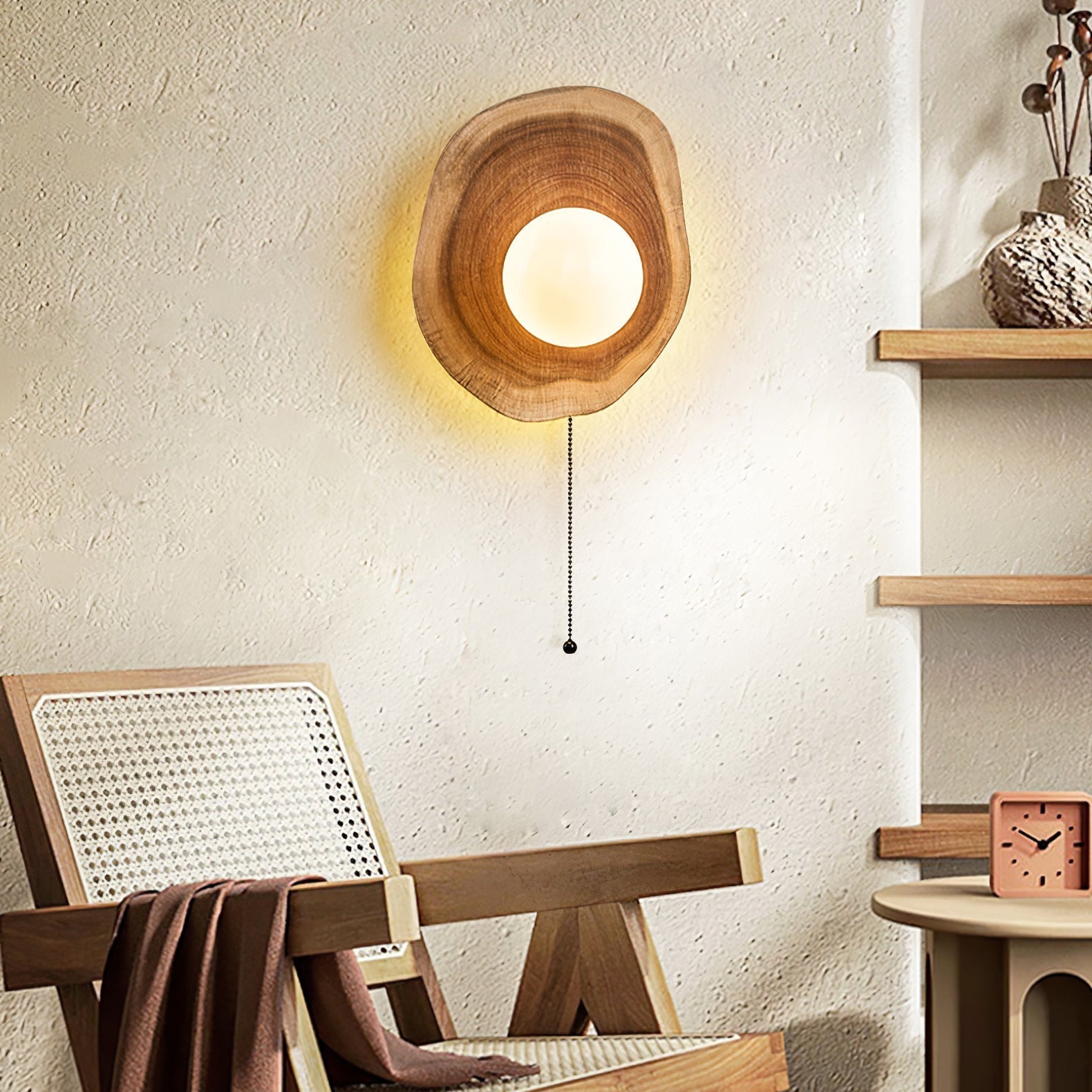 Ligna Wall Light, Hardwired Wall Sconce, detail 3