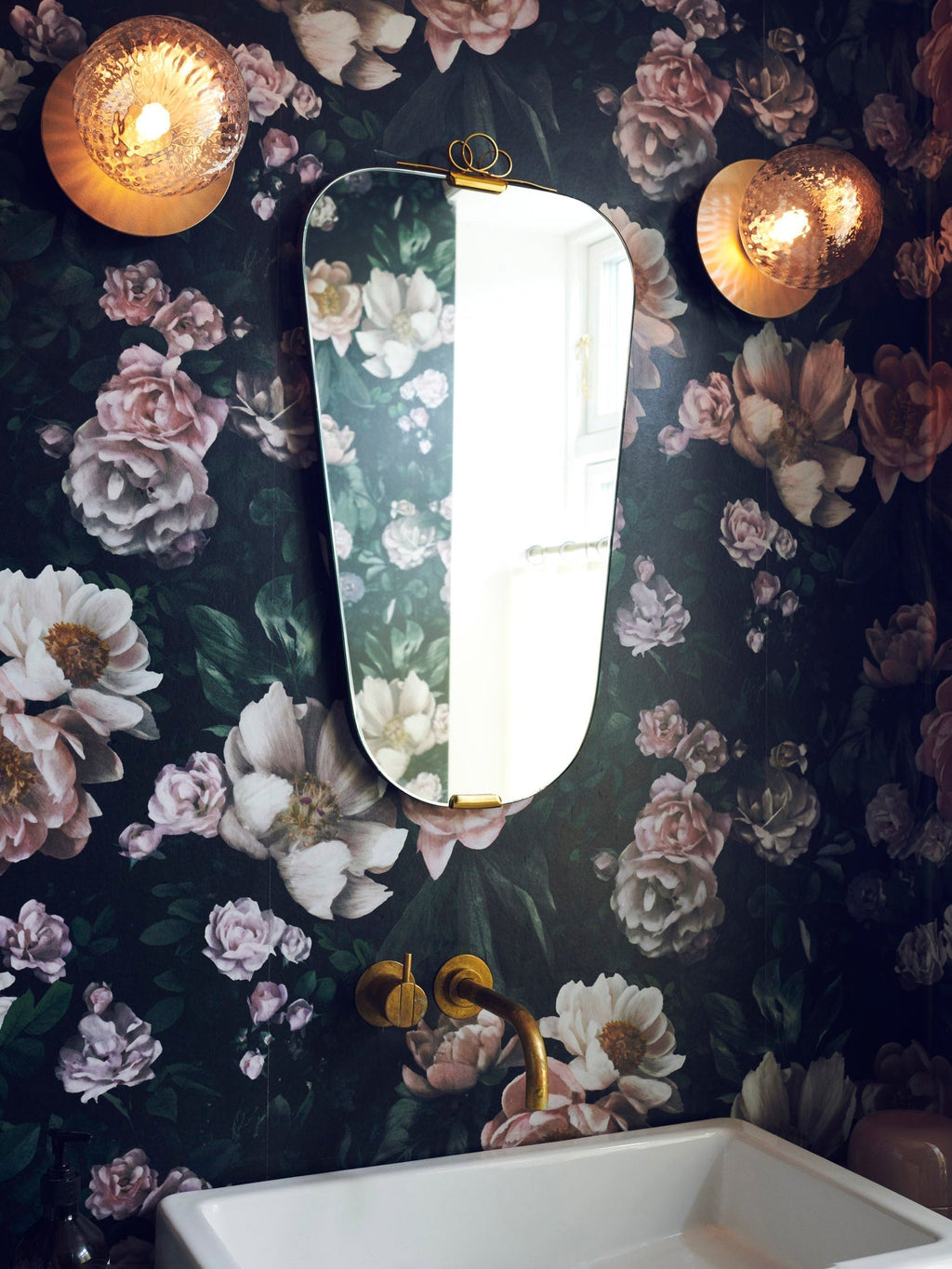 Lunara Wall Light, Hardwired Wall Sconce, detail 69