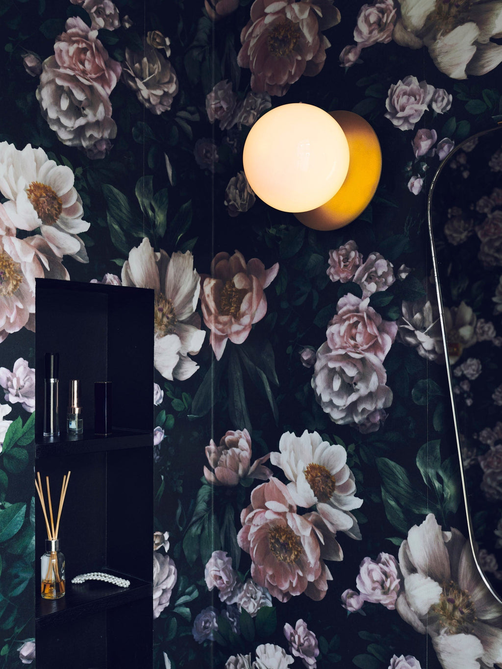 Lunara Wall Light, Hardwired Wall Sconce, detail 82