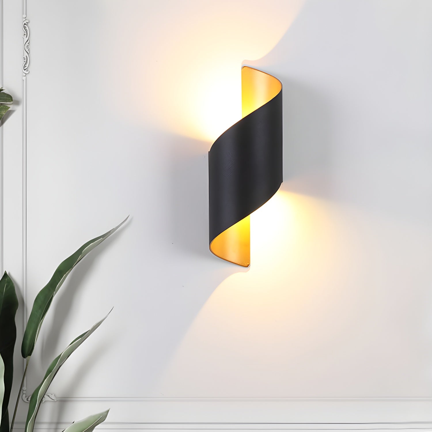 Lila Wall Light, Hardwired Wall Sconce, detail 5
