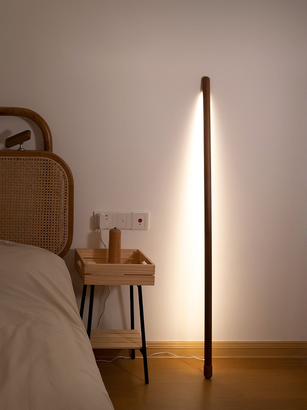 Line Assist Ambience Floor Light, Floor Lamp, detail 5