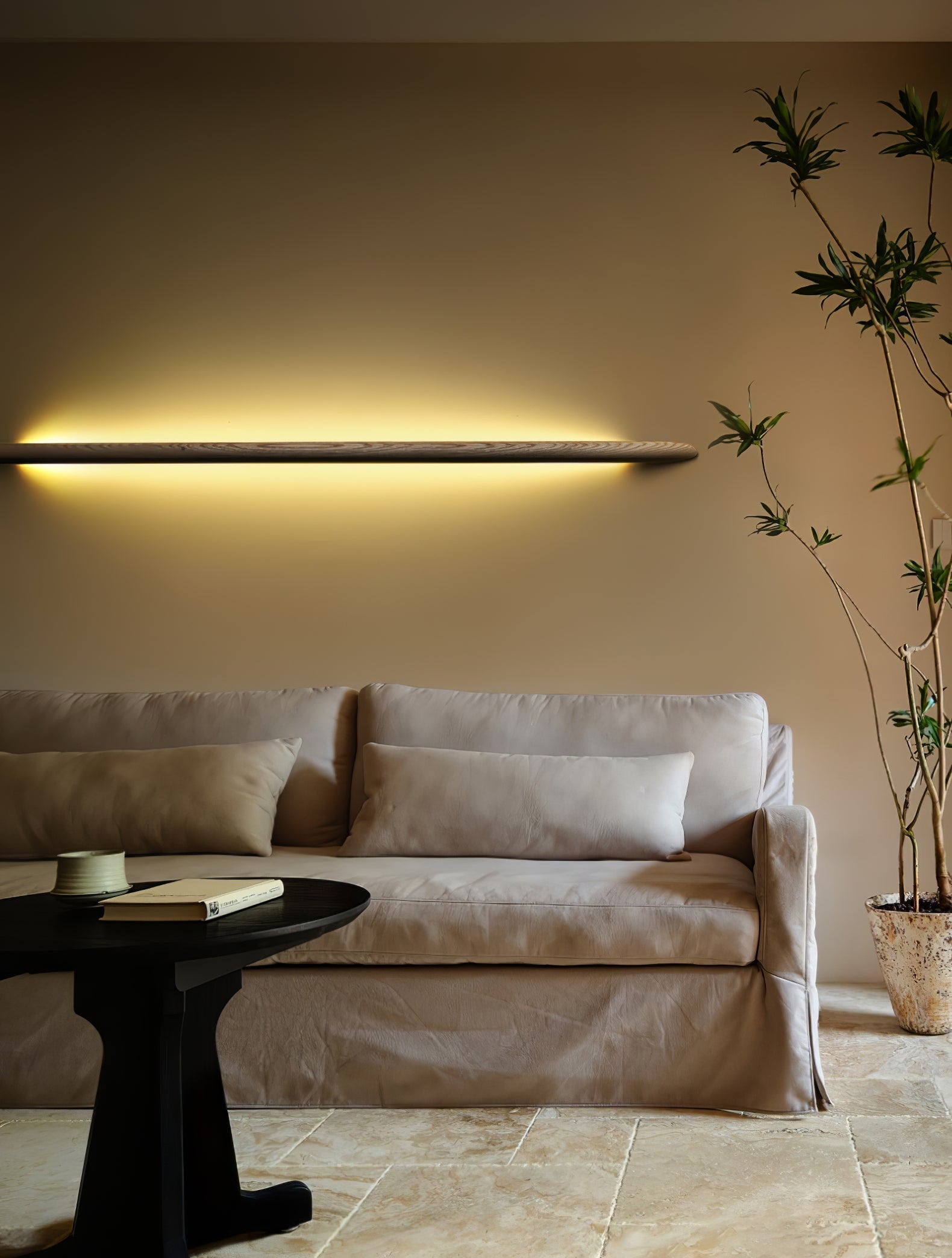 Linea Wood Wall Light, Hardwired Wall Sconce, detail 14