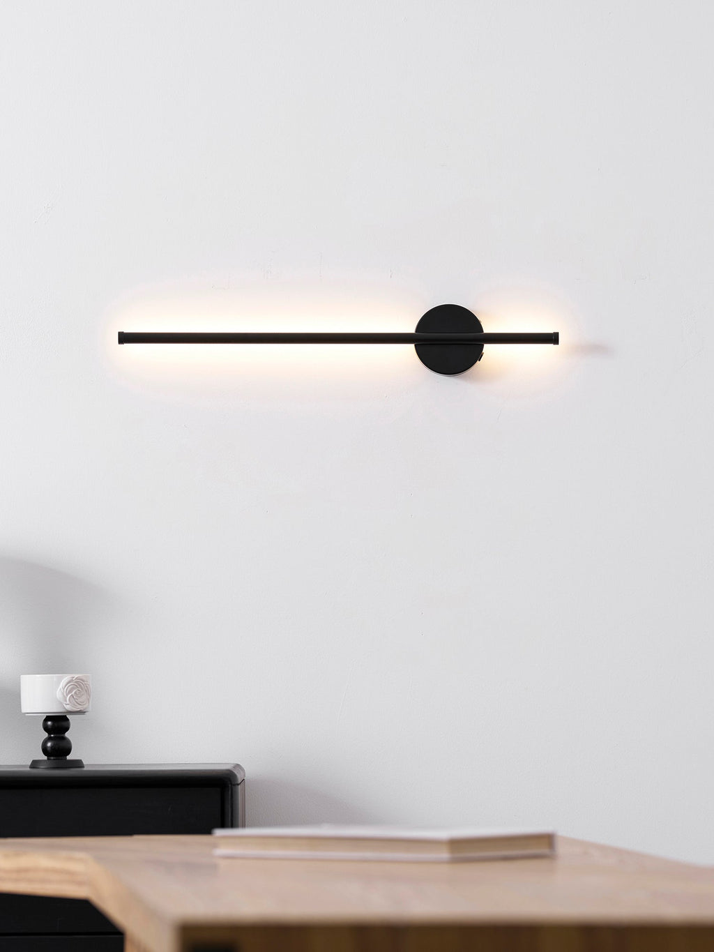 Linearo Rechargeable Wall Light, Bathroom Wall Sconce, detail 16