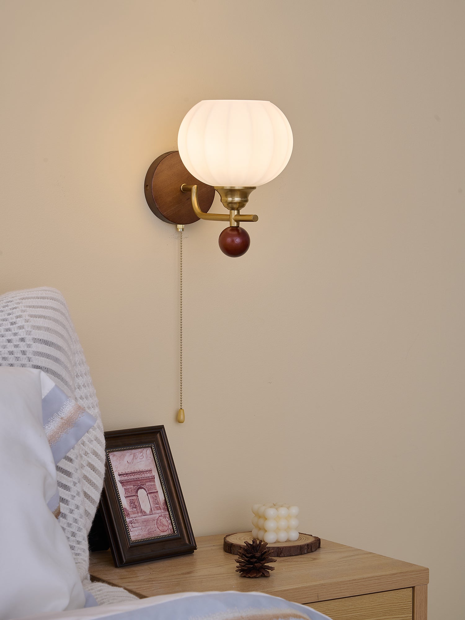 Lumea Crest Wall Light, Hardwired Wall Sconce, detail 6