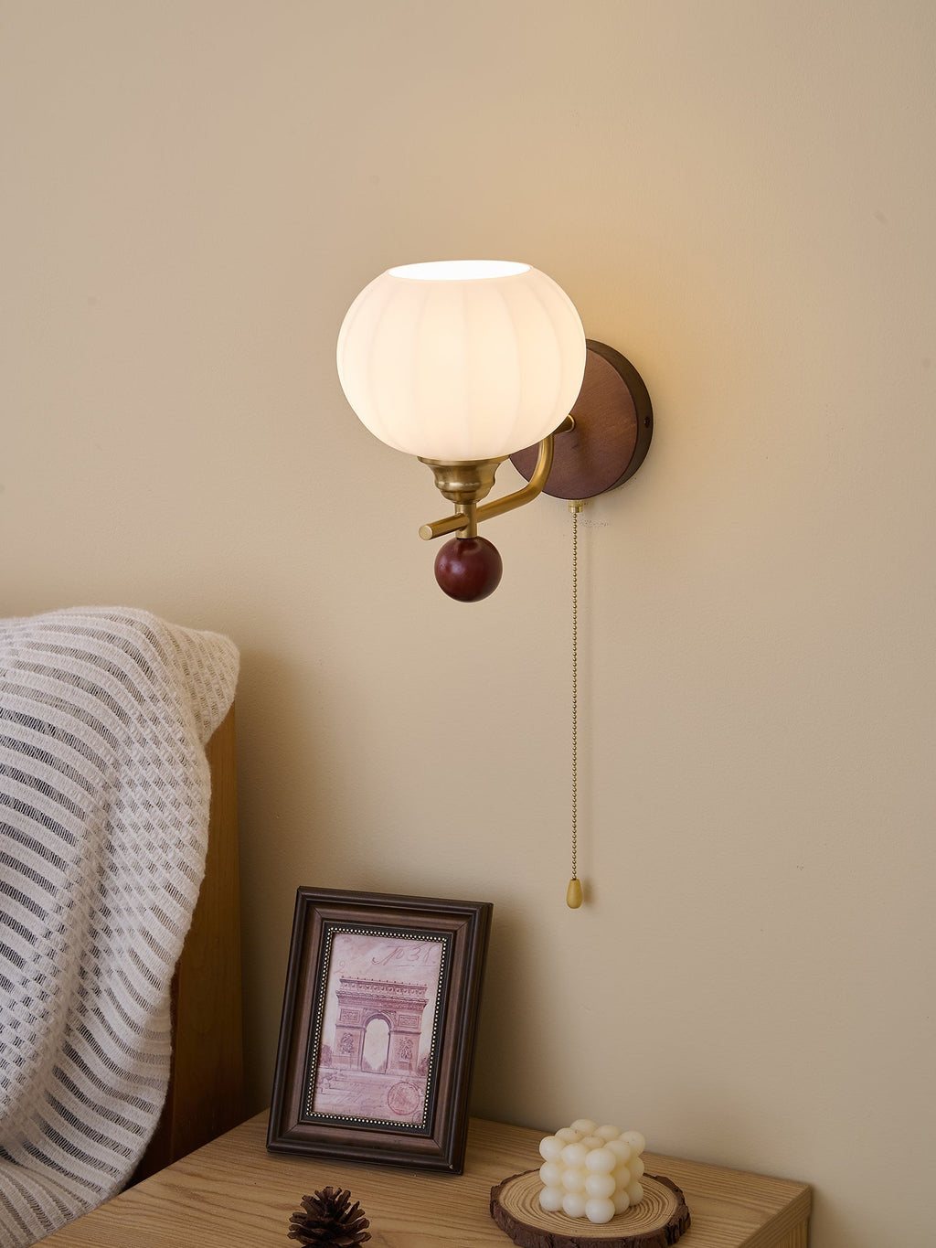 Lumea Crest Wall Light, Hardwired Wall Sconce, detail 7