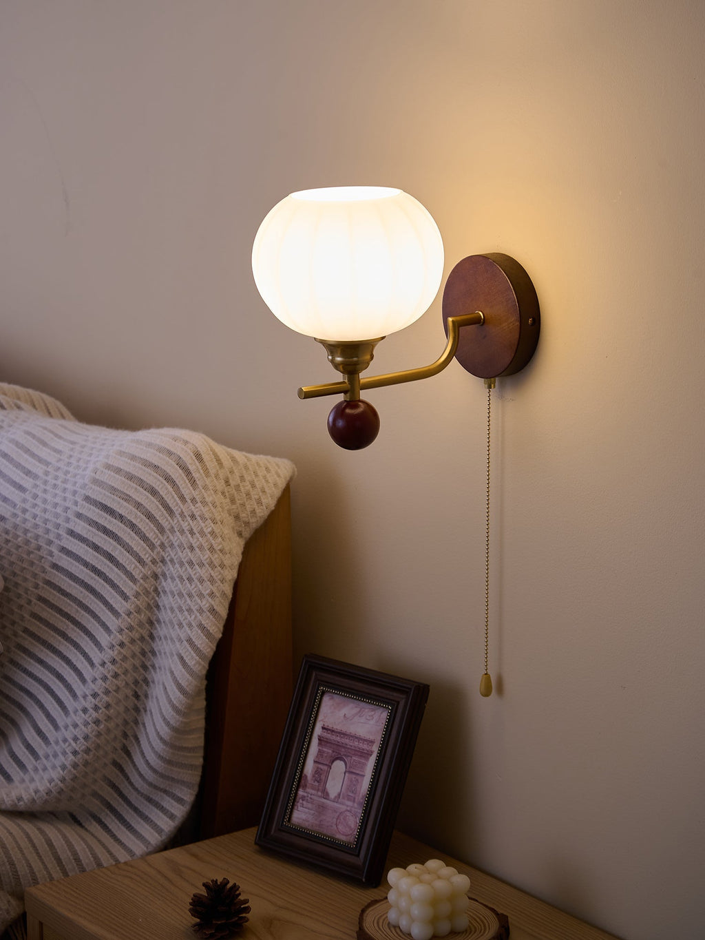 Lumea Crest Wall Light, Hardwired Wall Sconce, detail 9