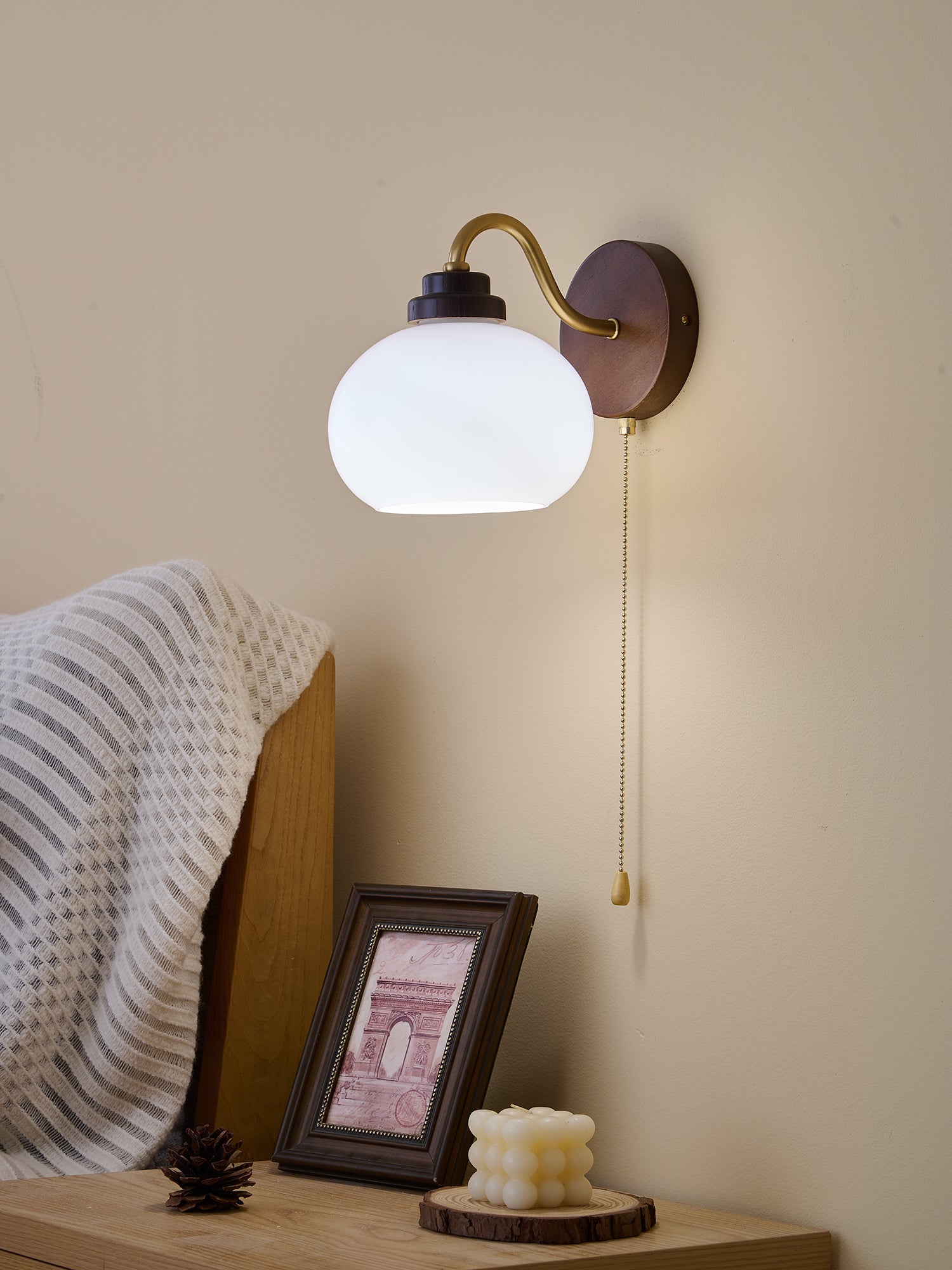 Lumea Crest Wall Light, Hardwired Wall Sconce, detail 13