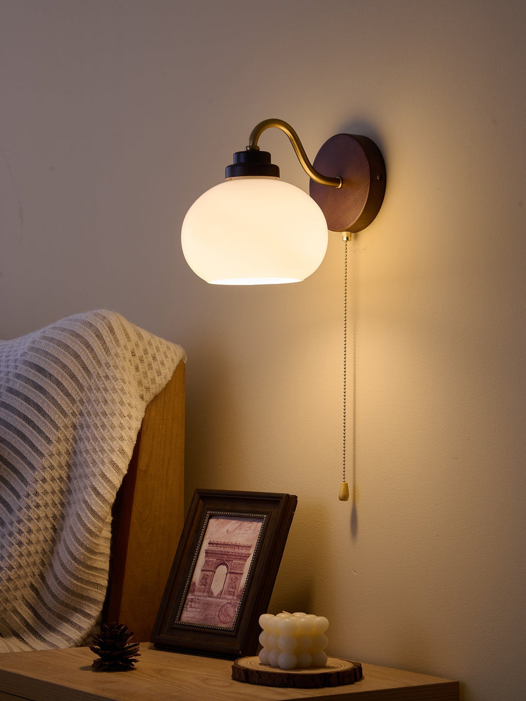 Lumea Crest Wall Light, Hardwired Wall Sconce, detail 14