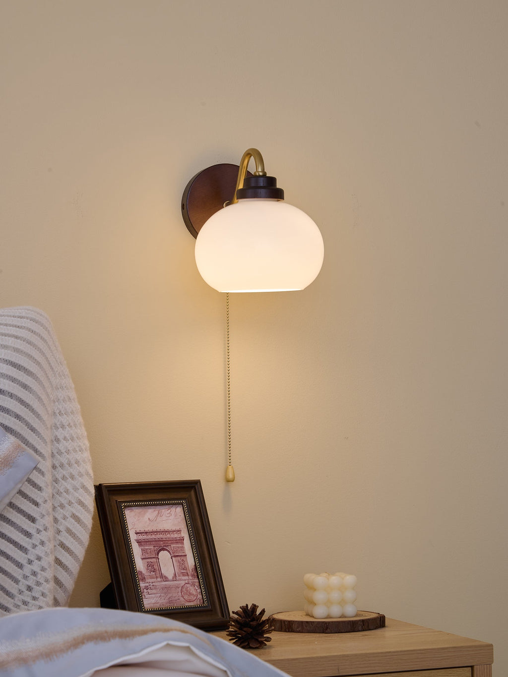 Lumea Crest Wall Light, Hardwired Wall Sconce, detail 15