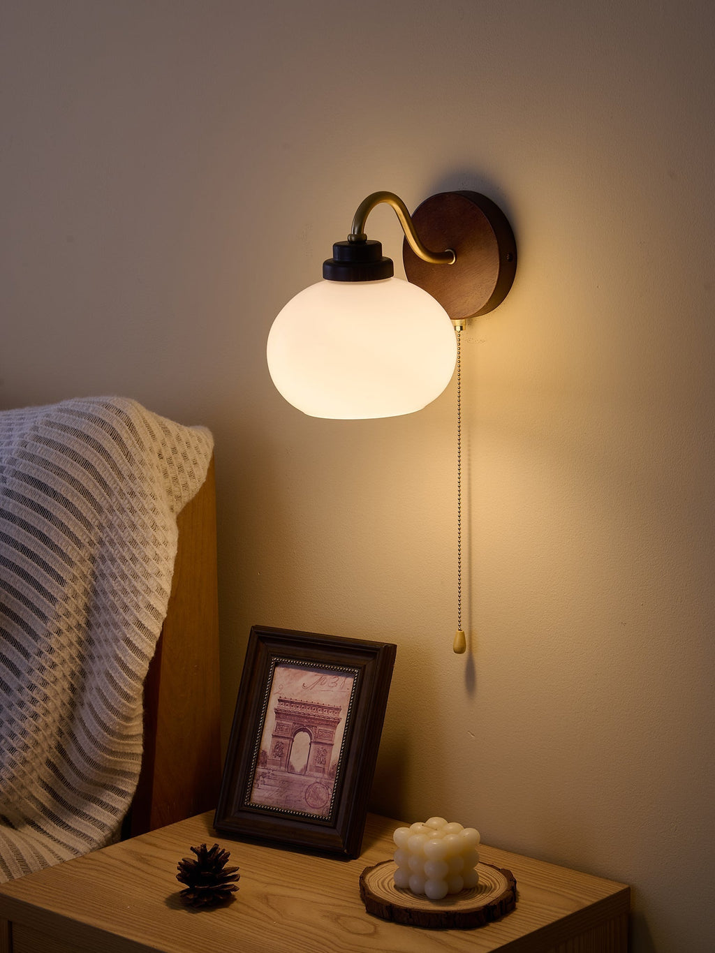 Lumea Crest Wall Light, Hardwired Wall Sconce, detail 17