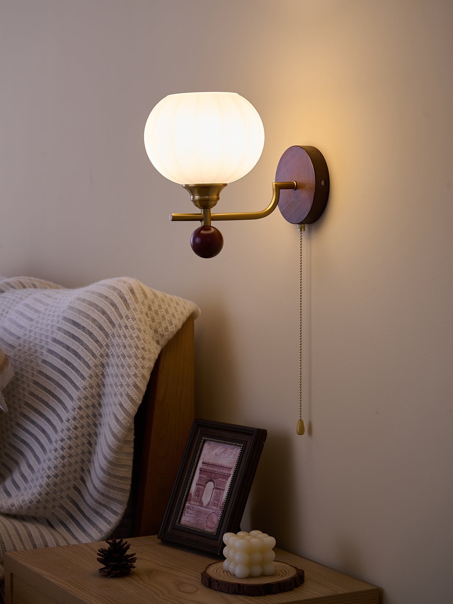 Lumea Crest Wall Light, Hardwired Wall Sconce, detail 33