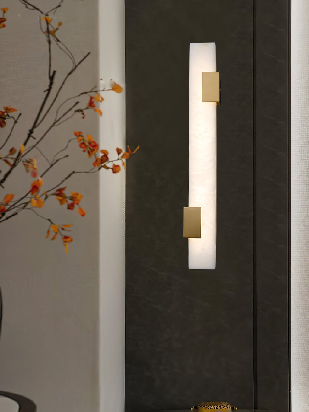Lumen Bar Alabaster Wall Light, Hardwired Wall Sconce, detail 5