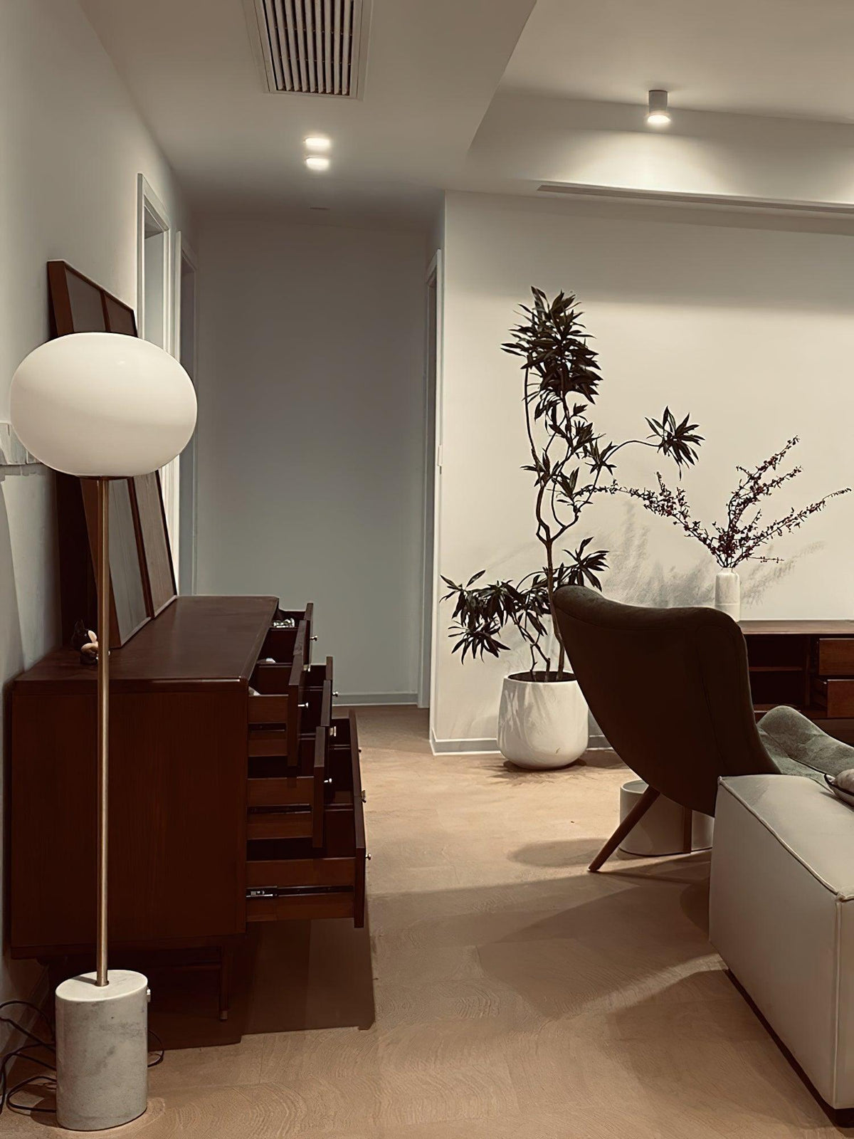Lumina Pillar Orb Floor Light, Floor Lamp, detail 5