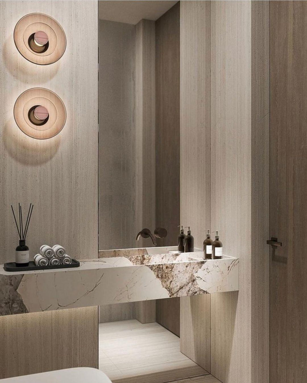 Luna A Disc Wall Light, Hardwired Wall Sconce, detail 9