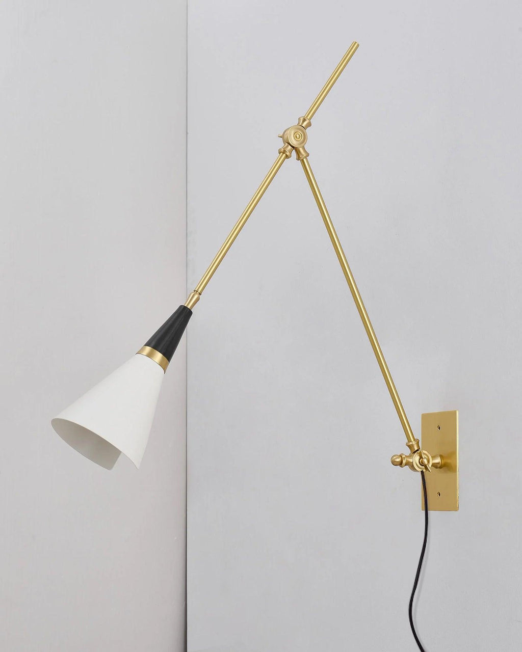 Magari Plug-In Wall Light, Plug-In Wall Sconce, detail 6
